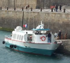 Le bus de mer sous les couleurs d'Emeraude Lines